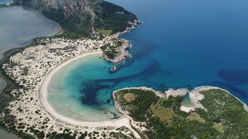 A beautiful aerial shot of Voidokilia beach in Griekenland