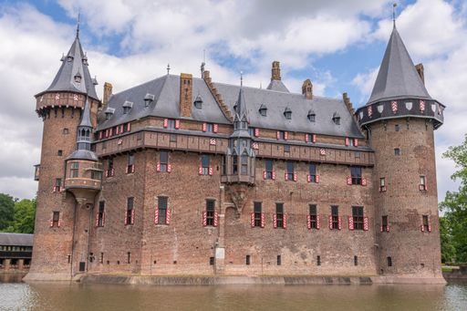 A beautiful castle in Holland