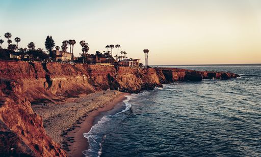 The sunset Cliffs Natural Park in San Diego, CA