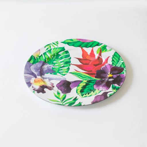 A high angle shot of a beautiful floral plate isolated on a white surface