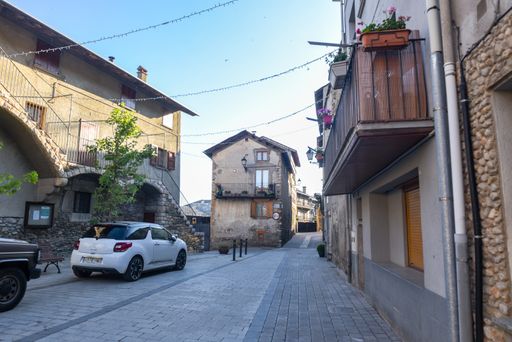 Alp, Spain : 2020 19 July : Major Street behind the Church of Parroquia de Sant Pere in Summer. Alp, Spain  on July 2020.