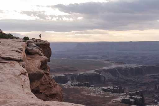 A mesmerizing shot of the Canyonlands National Park, Mesa Arch Utah USA