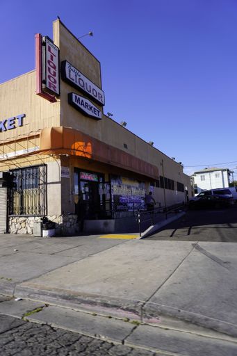 A vertical shot of a West Los Angeles Street Liquor Store