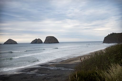 A beautiful shot of a gloomy sky over the Oregon Pacific Coast with stone formations