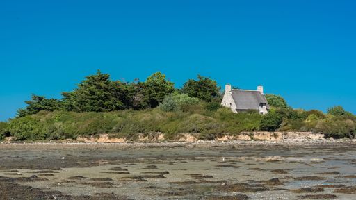 Brittany, panorama of the Morbihan gulf, view from the Ile aux Moines