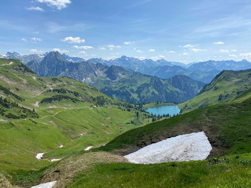 A mesmerizing mountains landscape in German Alps