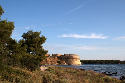 A sunny scenery of the St. Nicholas Fortress near a sea in Croatia
