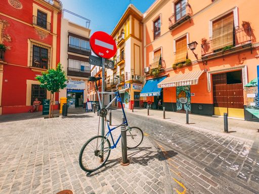 Streets of the city center with more than 40 degrees and during covid-19