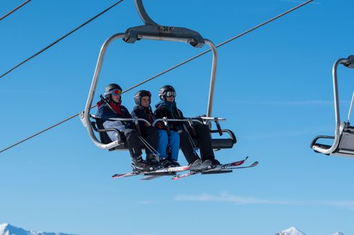 Canillo, Andorra : 2019 December 07 : People having fun in Sunny Day on Grandvalira Ski Station in Andorra. Canillo, Andorra.