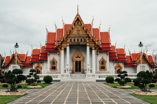 The Wat Benchamabophit Buddhist Temple entrance