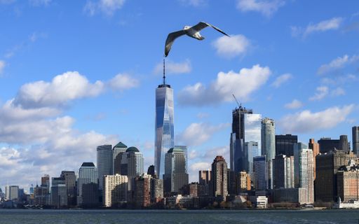 A beautiful cityscape of New York with modern buildings