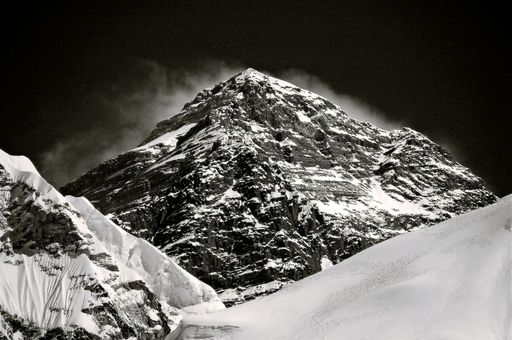 A grayscale of the famous Mount Everest