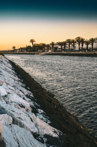 A vertical shot of a beautiful sea during the sunset