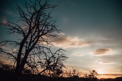 A mesmerizing view of a mountainous landscape at scenic sunset