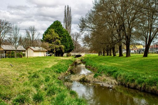 A beautiful view of the evergreen Glen Innes park in NSW, Australia on a cloudy day