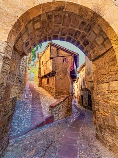 A scenic vertical shot of the Casa de la Julianeta in Albarracin, Teruel, Spain