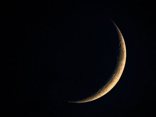 A breathtaking shot of the new moon
