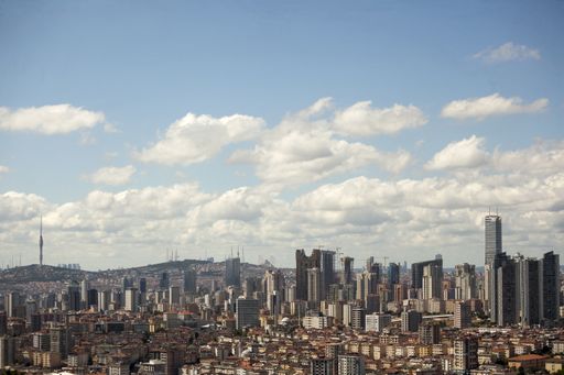 A beautiful cityscape under a cloudy sky
