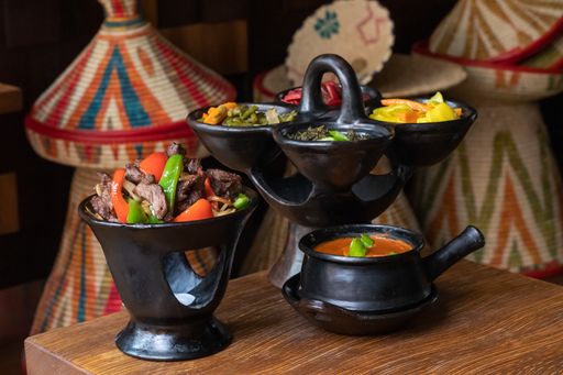 Spicy meat and vegetable salads - the Ethiopian cuisine