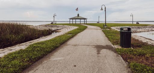 The lakefront park in St. cloud Florida