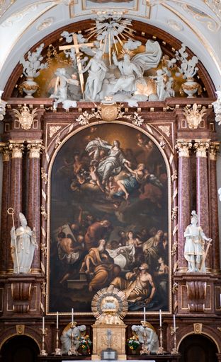 A vertical shot of the Altar of the St. Lorenz Basilica in Kempten, Bavaria, Germany