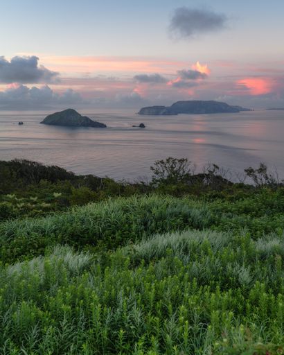 A beautiful shot of an amazing seascape during a sunset