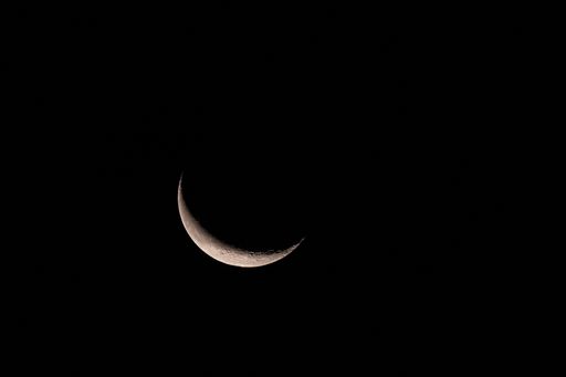 A beautiful shot of the waning moon